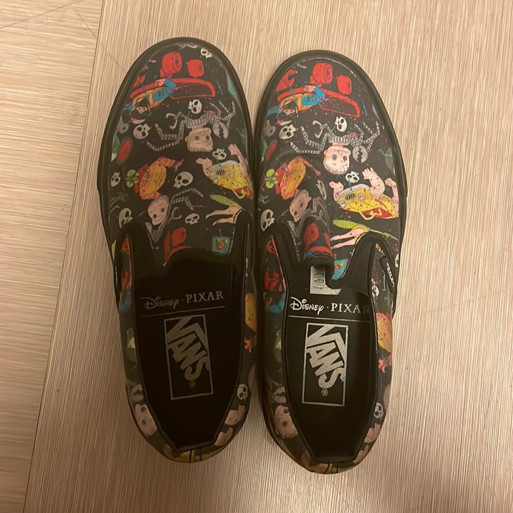 Lightly used Toy Story Vans. Sized 6.5.